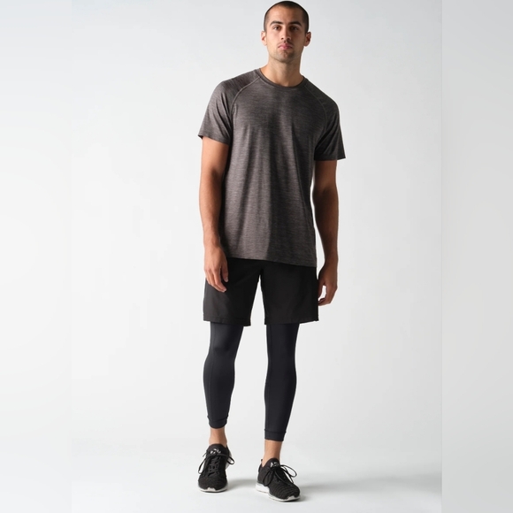 RHONE Elevation Compression Tight Black Size Medium NWT - Picture 1 of 10